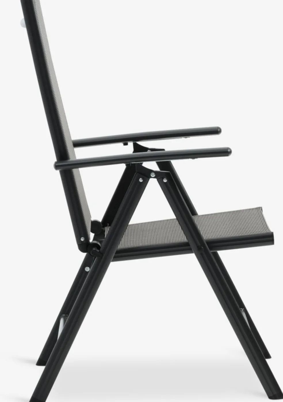 JERSORE + MELLBYMesa JERSORE L140 + 4 sillas MELLBY negro