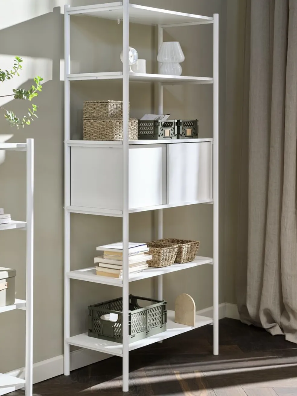 LINDVEDEstantería LINDVED 6 estantes 2 puertas blanco