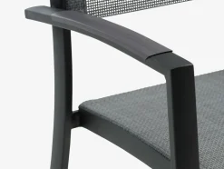 MOSS + STRANDBYMesa MOSS L214/315 + 4 sillas STRANDBY gris