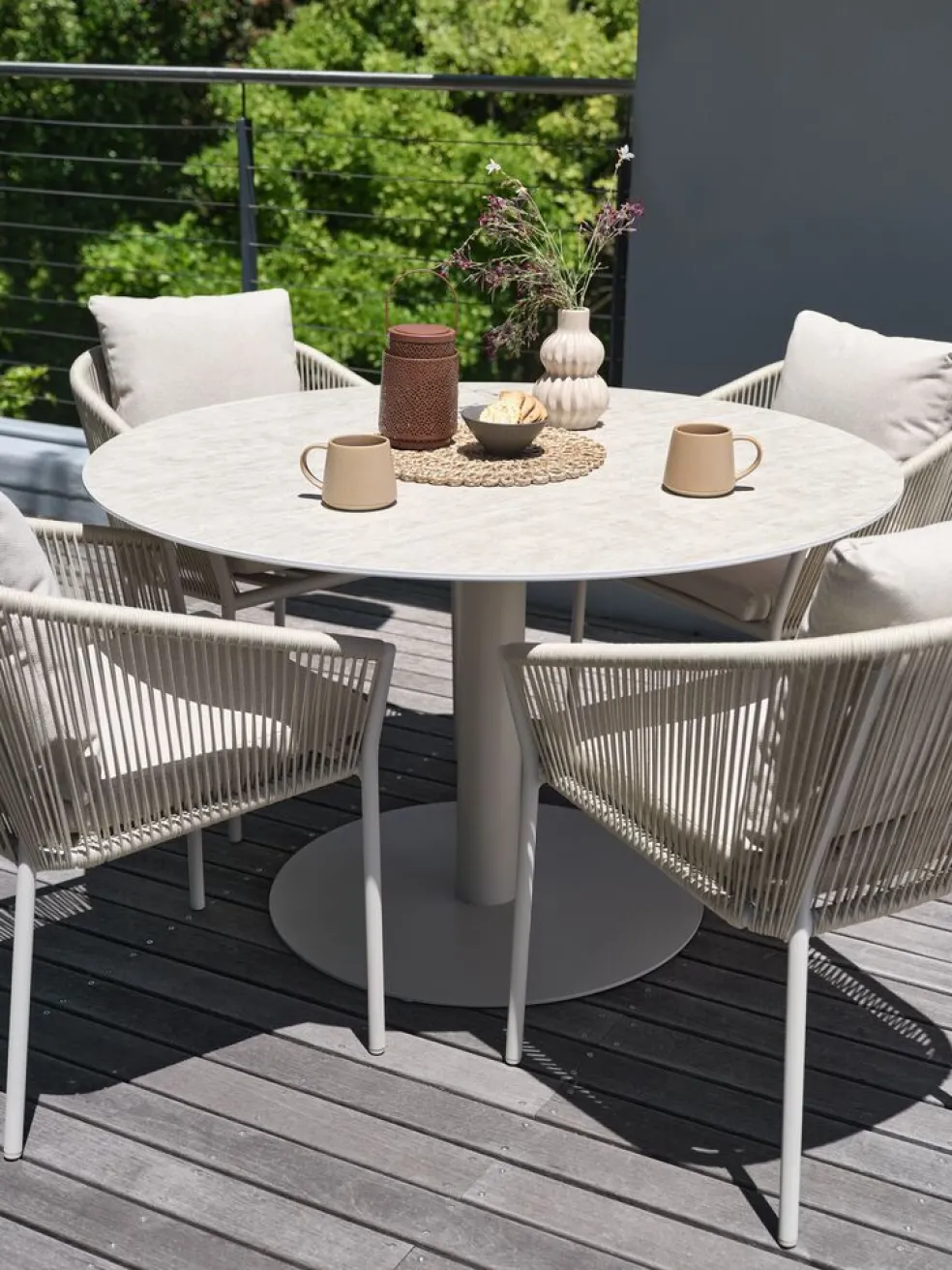 VAMDRUPMesa de jardín VAMDRUP Ø120 beis